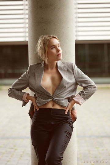 Model Dana Dandelion, Munich 2024